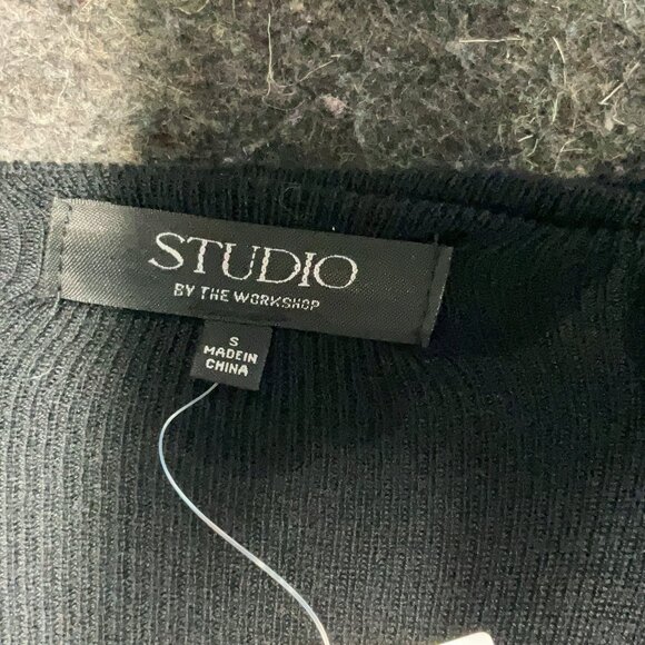 NWT Studio By The Workshop Black Off Shoulder Soft Wool Blend Sweater NEW S Rib - Picture 6 of 16